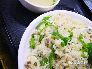 Reliable Old Noodle Shop