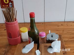 Qin Mama Noodle House