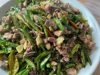 Taiyang Fish with Chili Chicken