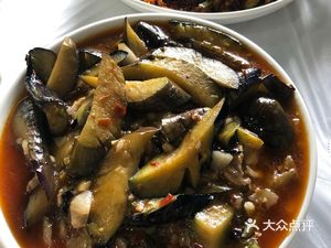 Double Dragon Fish Farm