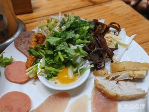 Xiao Yu'er Yunnan Crossing-the-bridge Rice Noodles