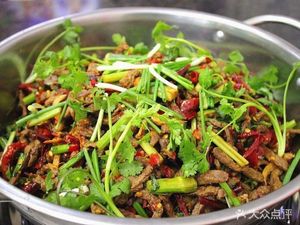 Jin Ji Qianjiang Ancient Town Chicken Offal (Longxing Hanxue Branch)