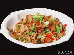 龙记合川羊肉粉风味特色菜(嘉吉路店)