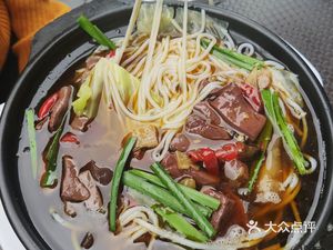 Yi Guoxiang (Liangjiang Xingjie Store)