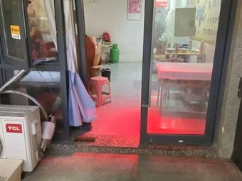 Chen Yi Zhang (Duck Feet · Chicken Feet · Pig Feet)