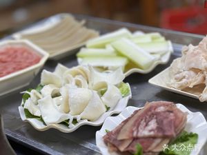 Old Street Impression Hot Pot