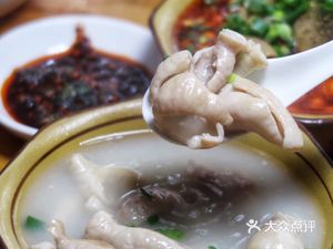 Dingguo Stewed Intestines