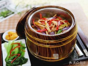 Farmhouse Wooden Bucket Rice (Hechuan Middle School Branch)