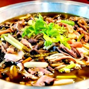 First Origin Yifu Dry Pot Chicken Intestines Flagship Store