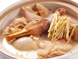 Mao Ge Old Duck Soup · Sour Soup with Catfish