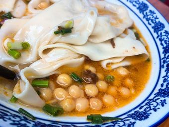 Rongchang Pu Gai Mian Dian (Panxi Wuzhilu Store)