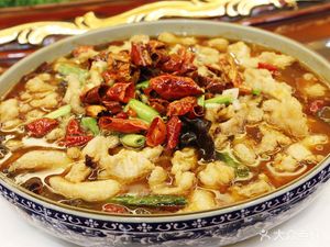 Qin Yun Grandma's Street Stall Noodles (Jiaoda Lanwan Peninsula Store)