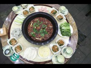 Fan Zhengzi Spicy Frog with Fish Head (Yubei Xiangyu Lake Branch)