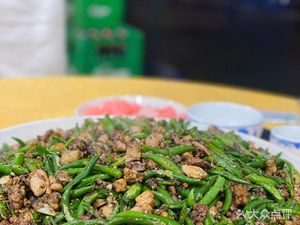 Chen You Liang Spicy Chicken with Chili (Qijiang Lijing Garden Store)