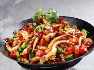 Village Taste Old Hot Pot & Dry Pot (City Light Branch)