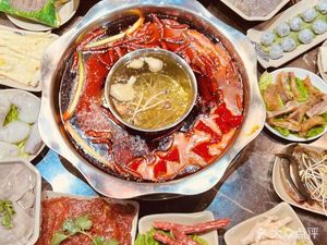 Yunfeng Hongfangzi Old Hot Pot (Dongfang Lijing Store)