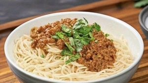 Qiao Xiang Gan Shui Rice Noodles