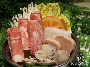 Qianguan Xiao Hot Pot (Ziru Plaza Store)