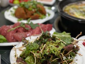 First-Class Yellow Beef