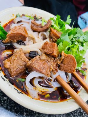 Autumn San Mian Guan (Wansheng Pedestrian Street Store)