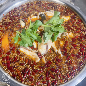Liu's Frog with Fish (Jiexin Yaling Store)