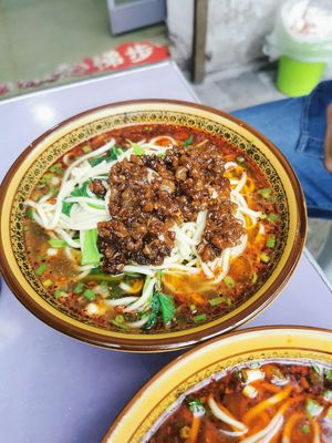 Hongmei Noodle Shop (Middle Section of Yuxi Avenue Store)