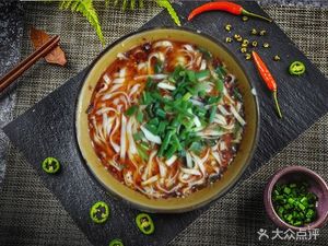 Pangge Knife-Stripped Noodles (Longfu Garden Branch)