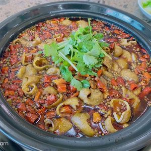 卤天下肥肠鸡(滨江路店)
