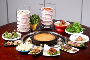Fish Source Sour Soup U鱼 · Sour Beef Soup (Headquarters)
