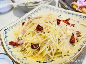 Tongyuan Qianjiang Chicken Offal (Chatan Branch)