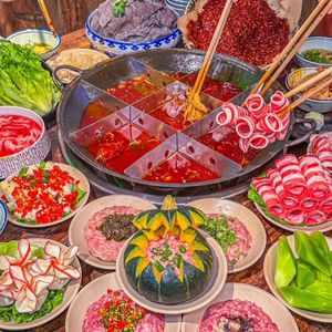 Yu Dan Dan Old Hot Pot (Head Branch)