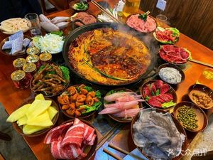 Xiao Yan Tang Old Hot Pot (Fengjie Branch)