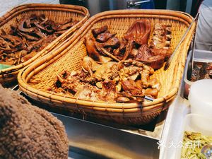 Xiàn Xiǎo Lǔ (Jiànhuá Building Store)