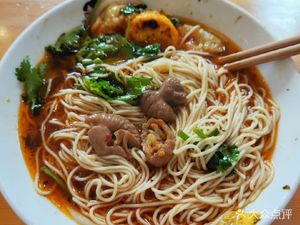 Grandma Feng's Noodle House (Jianhua Building Branch)