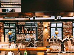 DESTI · Coffee & Craft Beer (Jiefangbei Store)