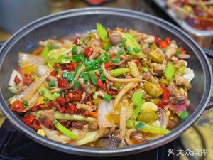 Old Dongjia Jianghu Cuisine (Minsheng Road Branch)