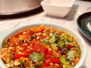 Banxian Old Hot Pot