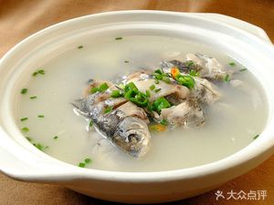Tofu Flower Noodles Have a Restaurant