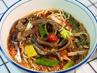 Da Fa Cai Spicy Pepper Noodles