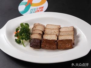 Bixiao Catering Changyu Culinary (Rural People's No.6 Branch)