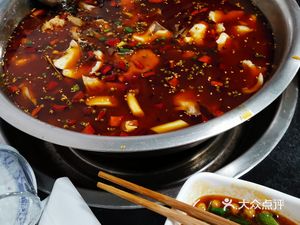 Dou Chi Yu · Ji (Yicheng Longzhou Branch)