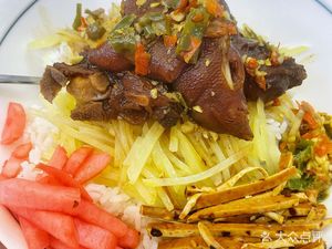 Rongchang Pugai Noodles (Jiujiequ Store)