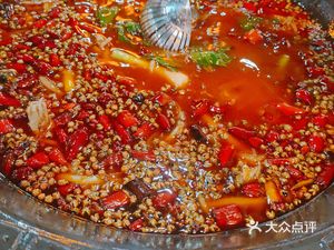 San Ye Zi Stone Pot Mud Carp (Guangsha City Store)