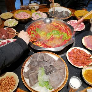 Bayan Xiang Original Hot Pot (Jinyu Dacheng Nanshan Jun Tianlan An Branch)
