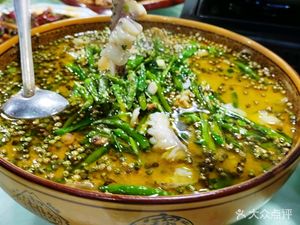 Yueshan Inn · Spring Chicken