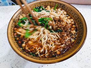 Huzi Noodles