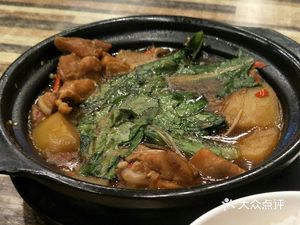 Dumai Le Yellow Braised Chicken Rice