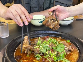 Ye Laoyao Lamb Restaurant (Zijing Commercial Plaza Branch)