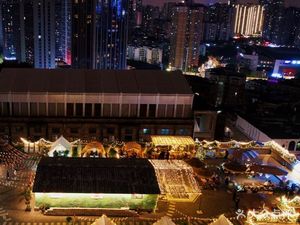 San Yi Ba Rooftop Camping Restaurant & Bar