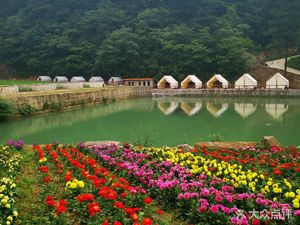 Tianmen Hualu High Mountain Spring Water Fish Farm